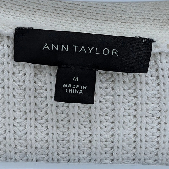 Ann Taylor Purple & White Ombre Knit  Button Front Cardigan Woman Medium - Picture 5 of 10